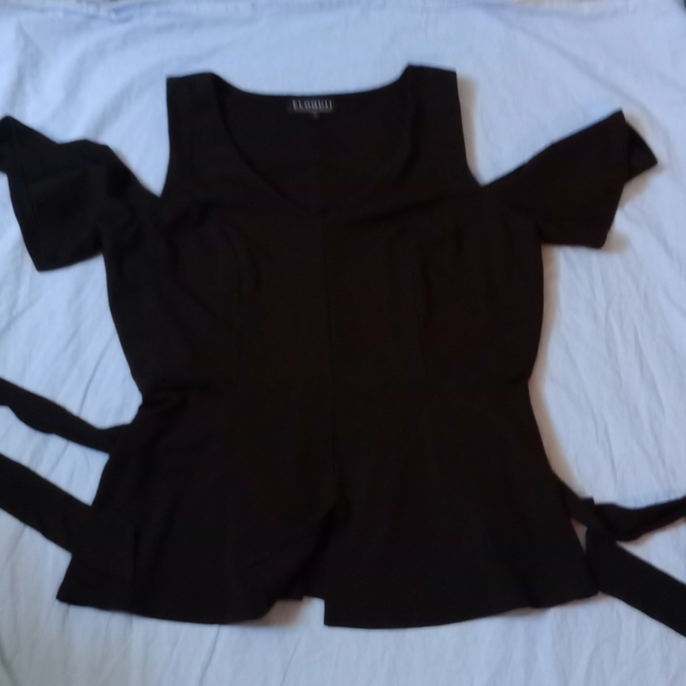 Eloquii Elegant Black Cold Shoulder Top, Size 16 - Picture 7 of 8